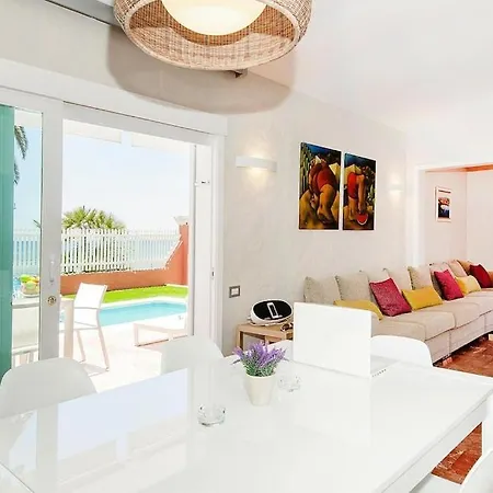 Villa Villa, San Agustin