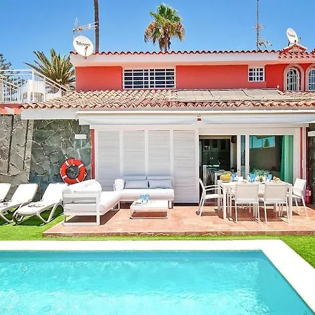 Villa Villa, San Agustin *